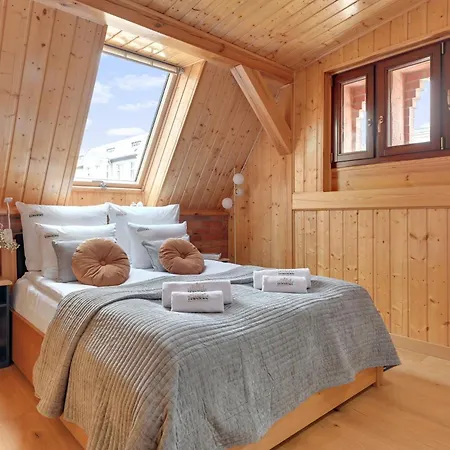 Sauna Retreat W Zaulku Sw Bartlomieja By Downtown