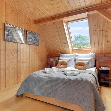 Sauna Retreat W Zaulku Sw Bartlomieja By Downtown Gdańsk