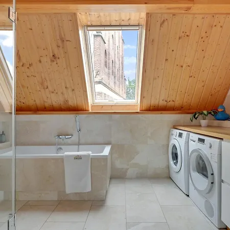 Sauna Retreat W Zaulku Sw Bartlomieja By Downtown Gdańsk